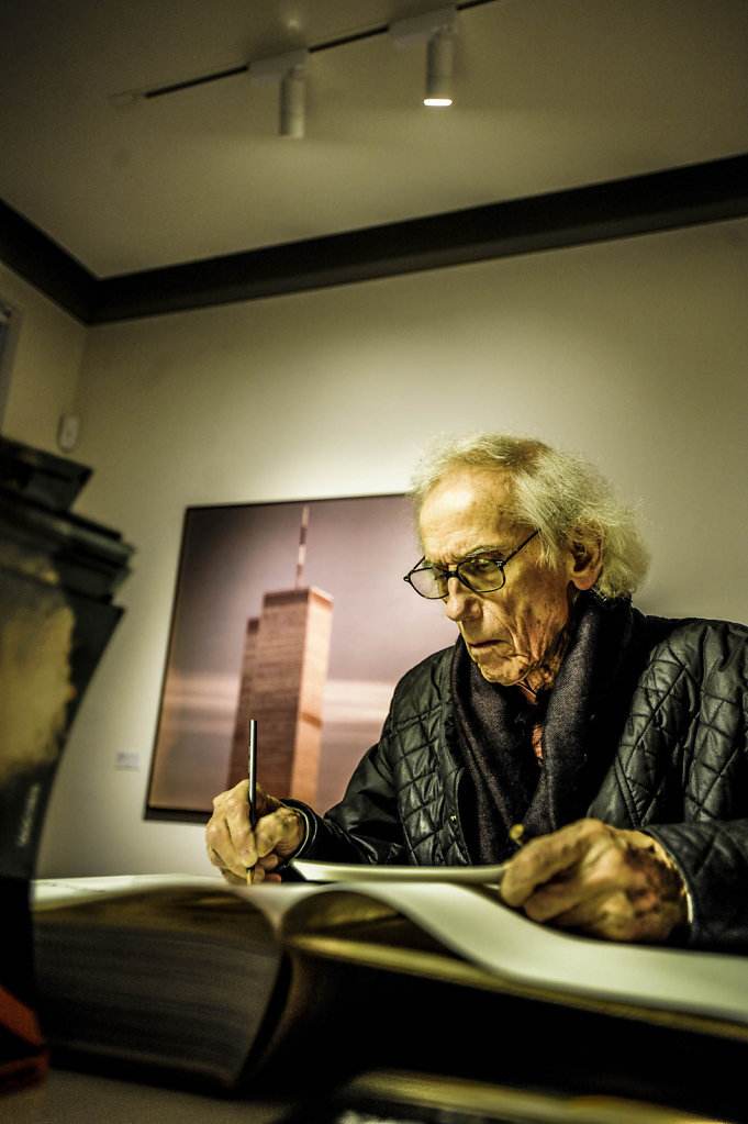 Christo bei Taschen